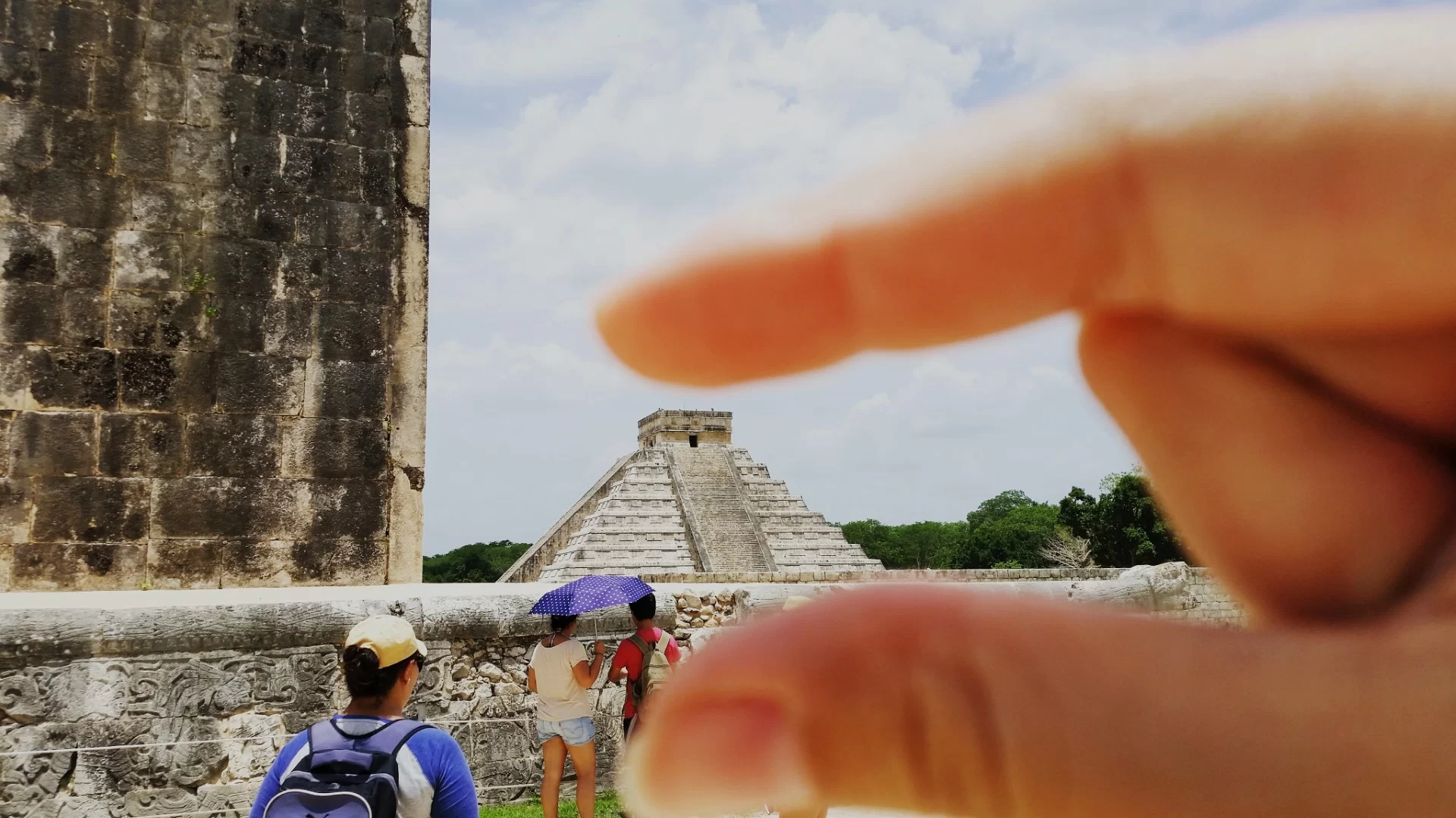 Teotihuacan Tour from Mexico City Pyramids, Basilica & Tequila